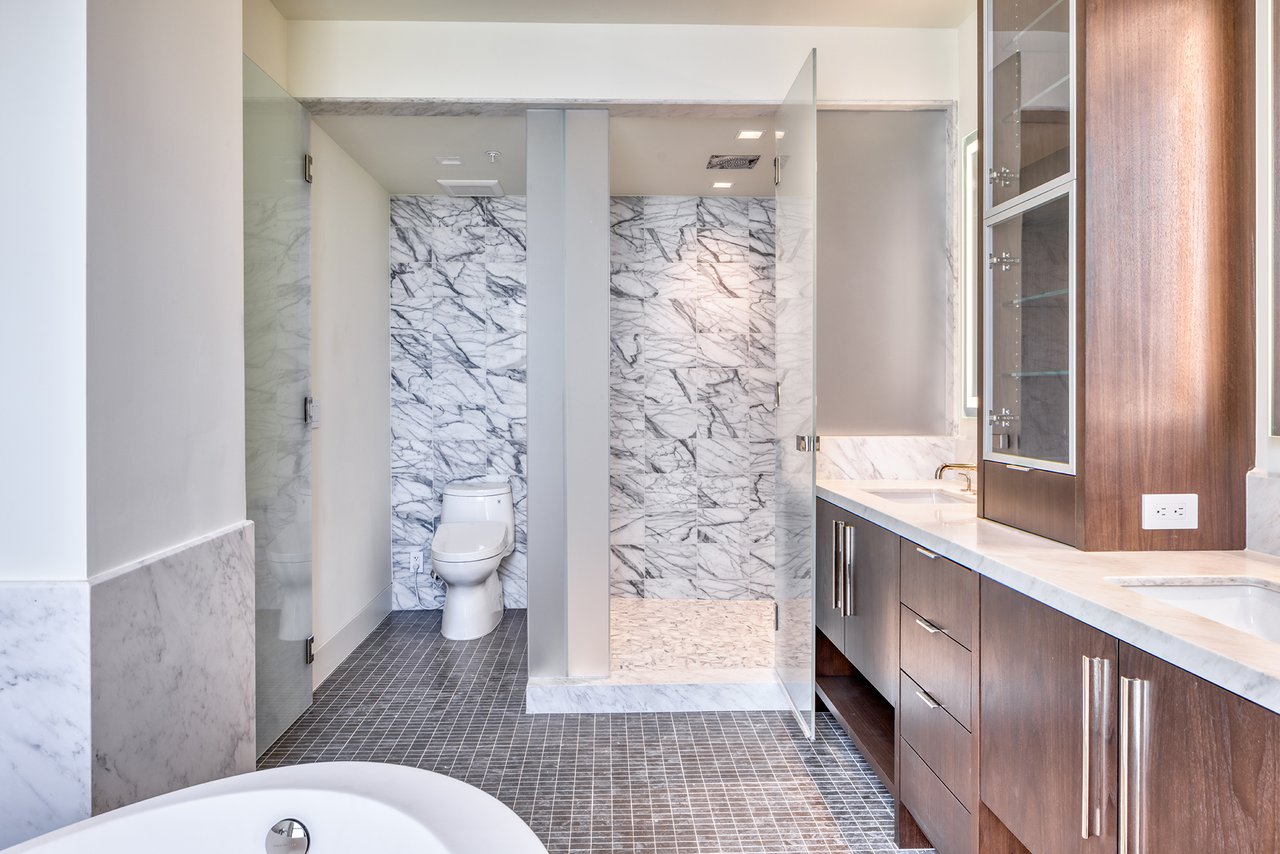 6587 N PALMERAIE Boulevard, 3006
