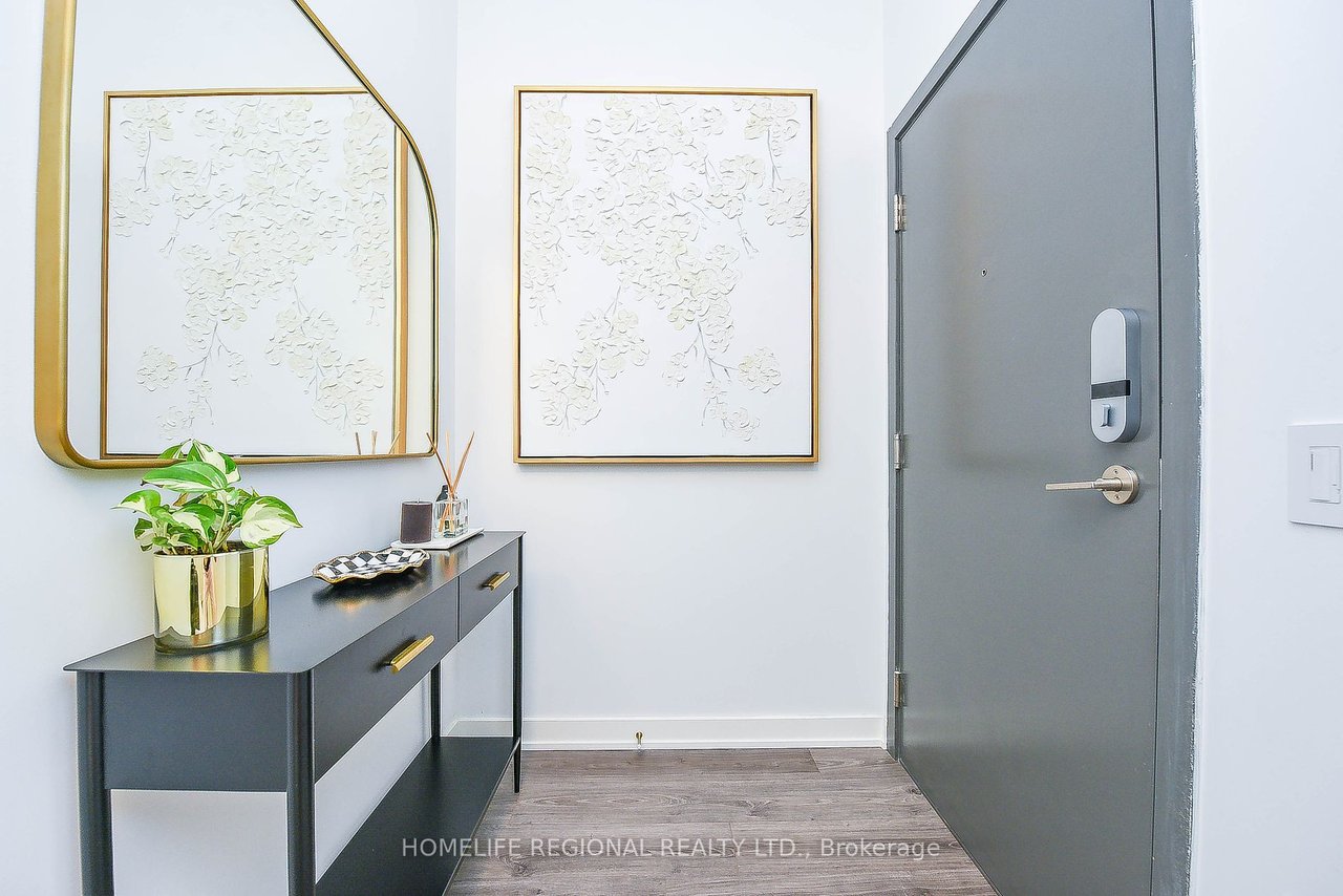 WEST CONDOS PENTHOUSE 