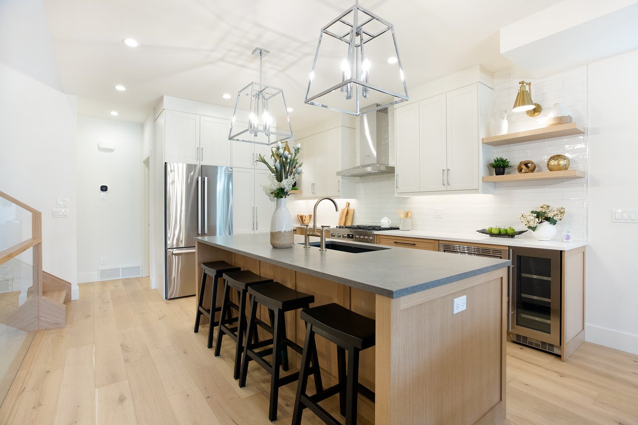 3(NW) 617 4th Street