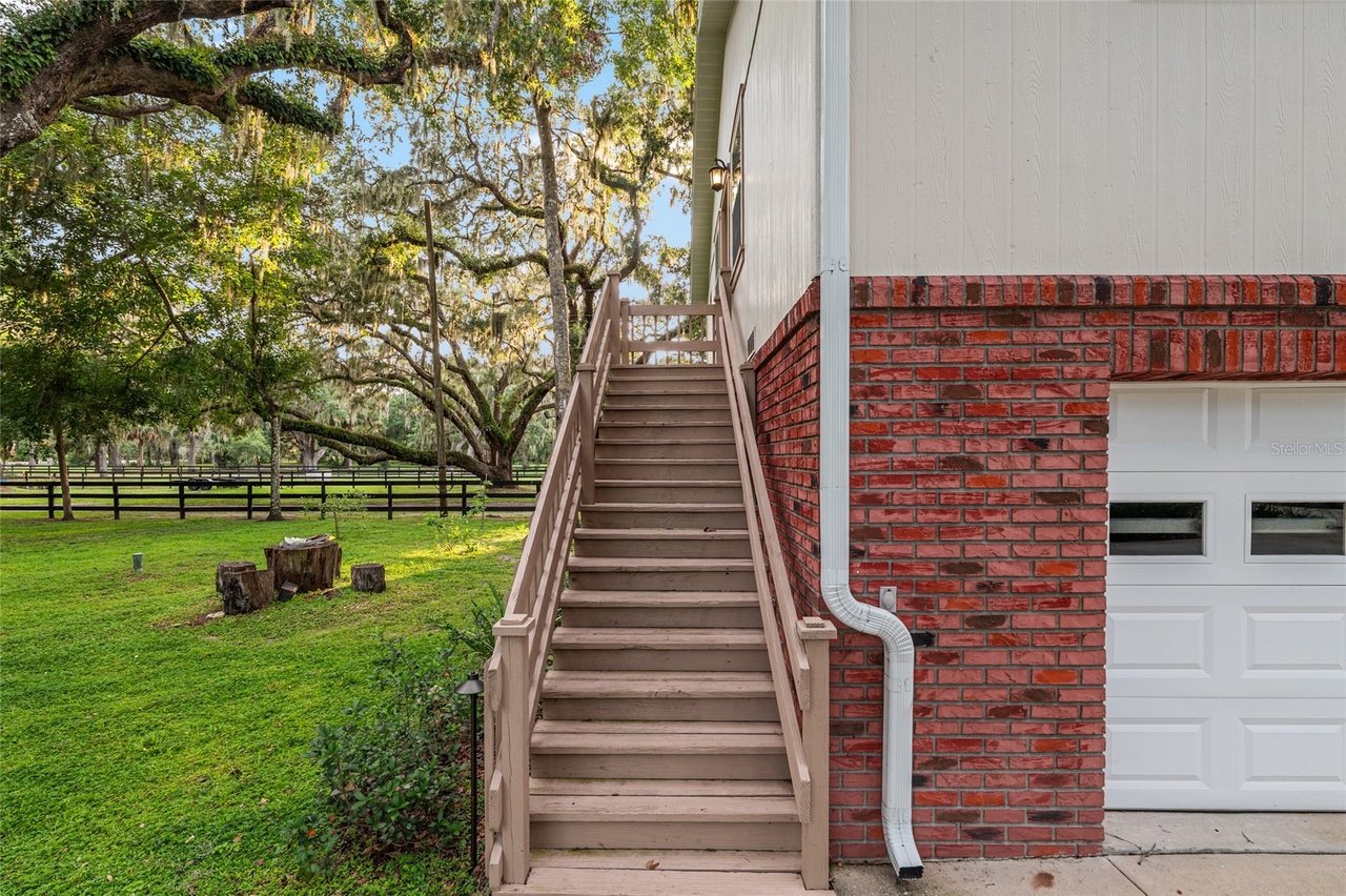 10745 SE Sunset Harbor Rd