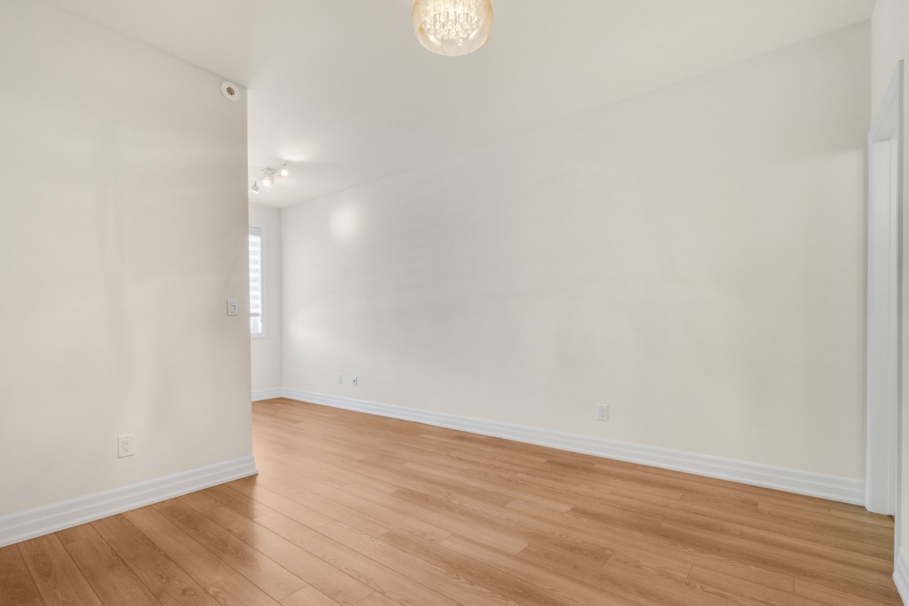 657 Cricklewood Dr 511