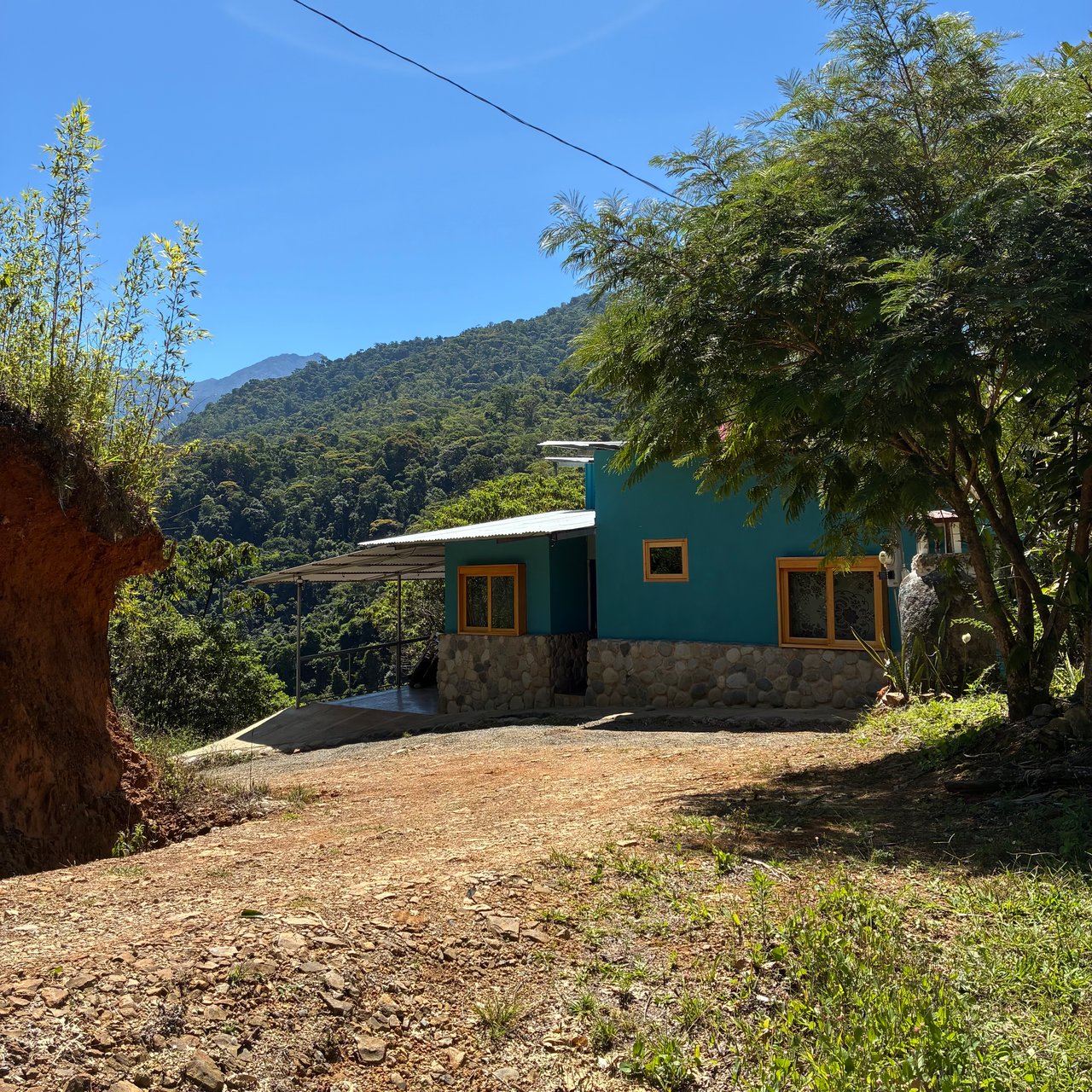 Breathtaking Mountain View Estate in Chimirol, Pérez Zeledón — 1.4 Hectares of Privacy, Nature & Potential