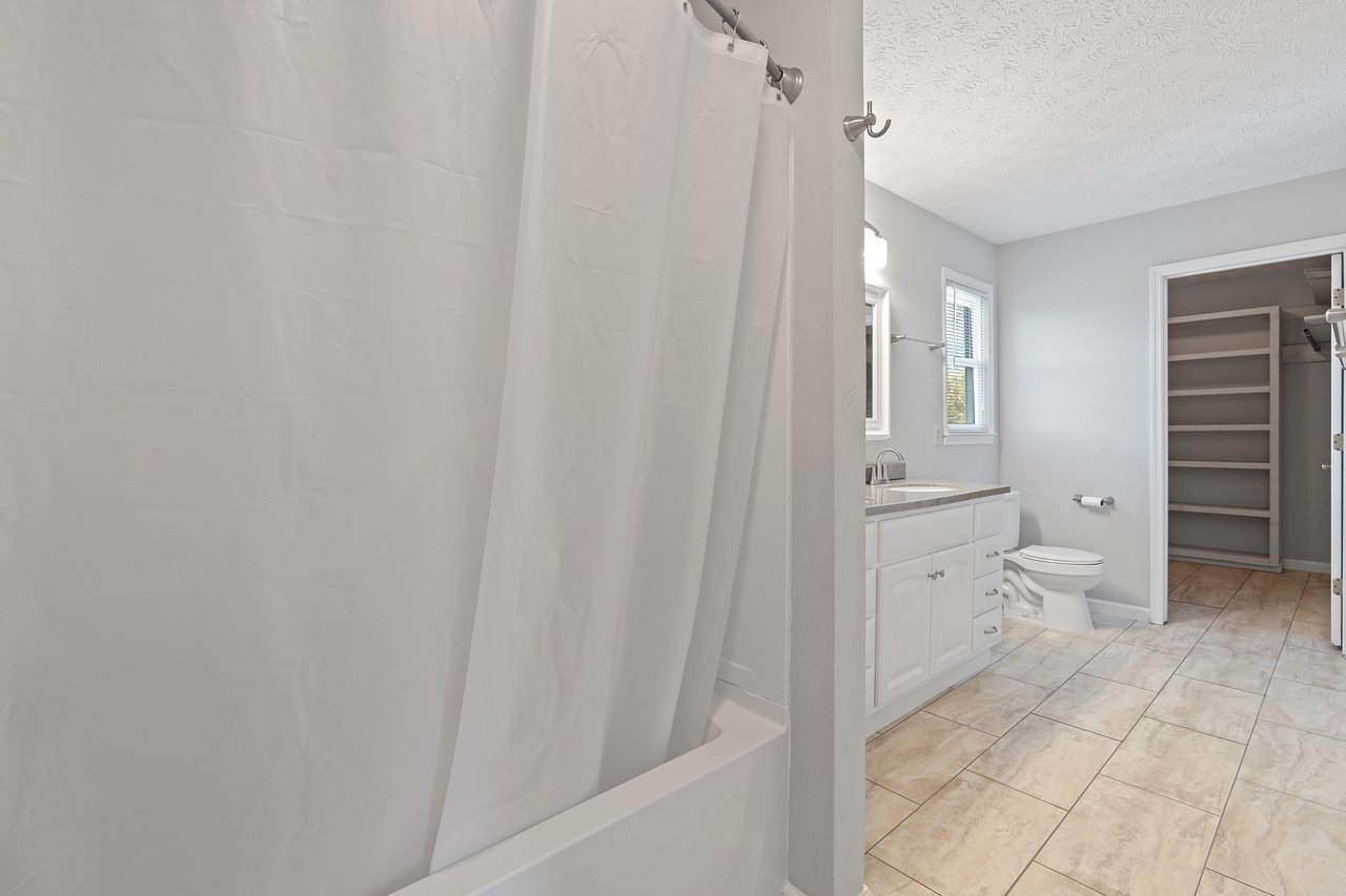 Spacious Athens Retreat with Pool!