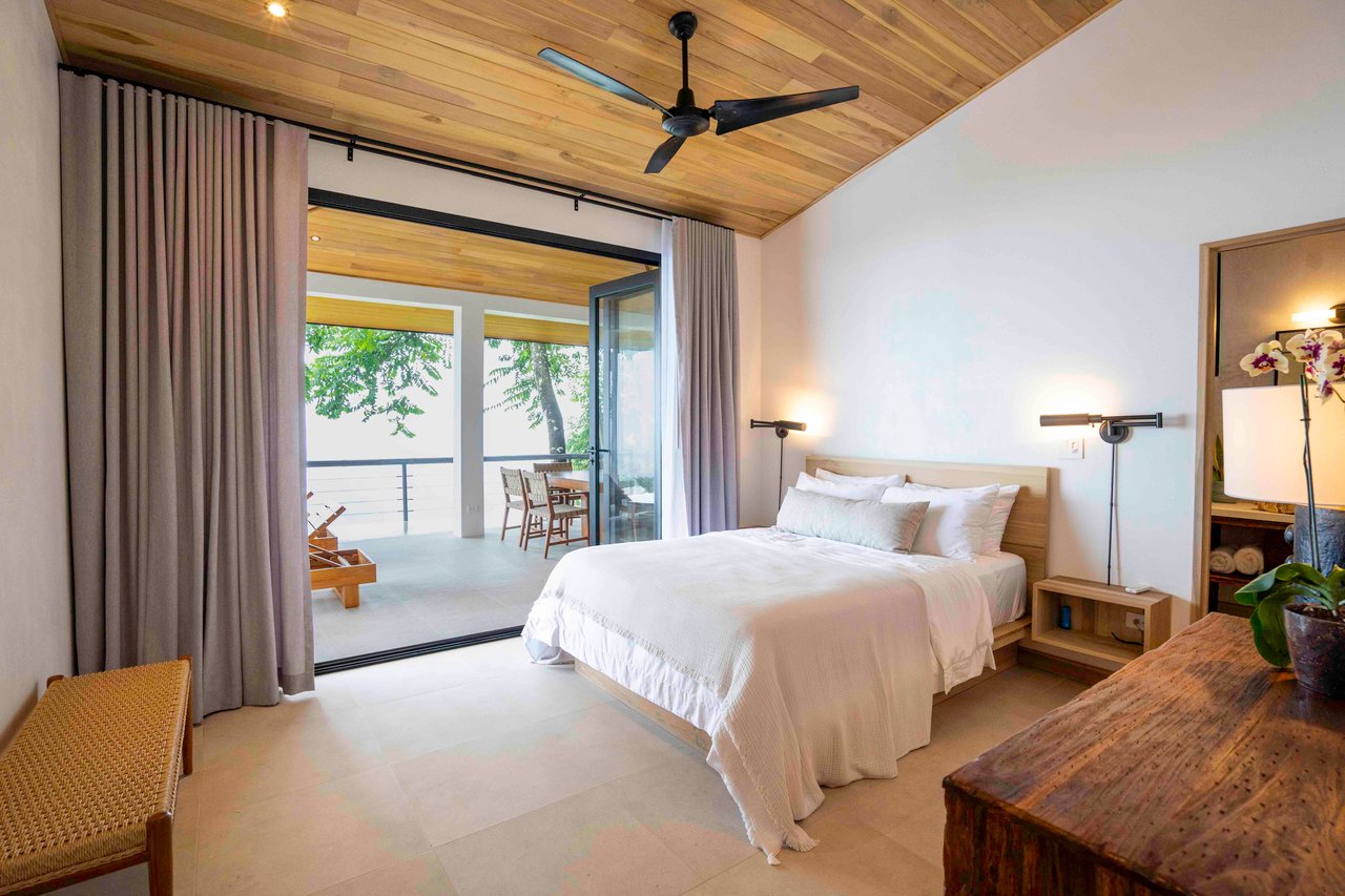 Casa Amarilla – An Extraordinary Luxury Retreat in Tres Rios