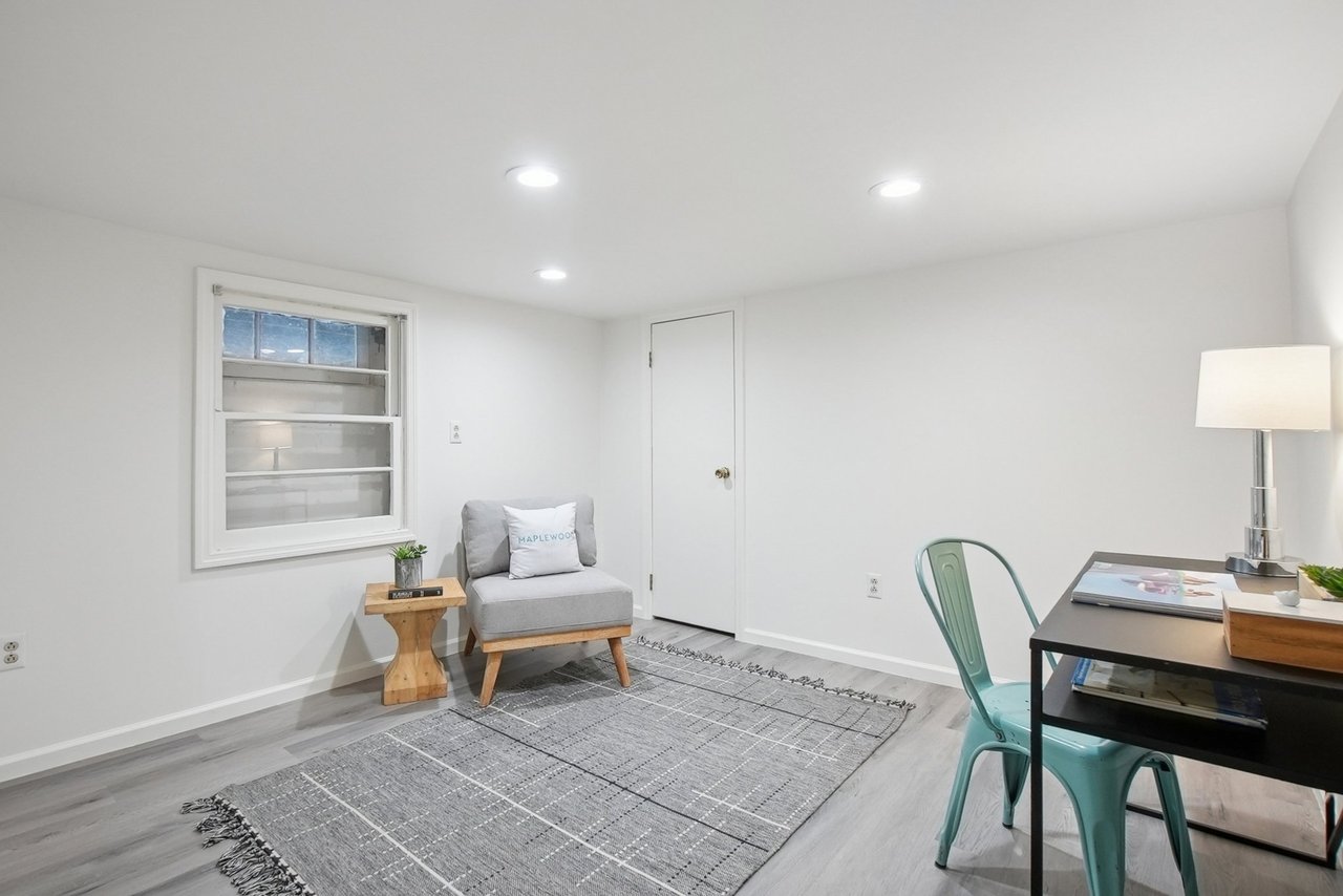 39 Collinwood Rd