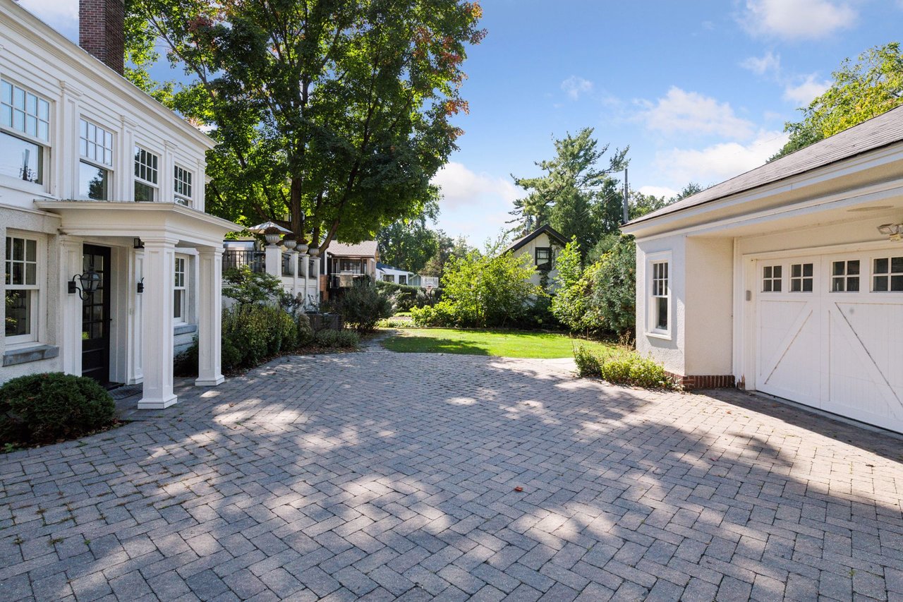 4720 Girard Ave S, Minneapolis