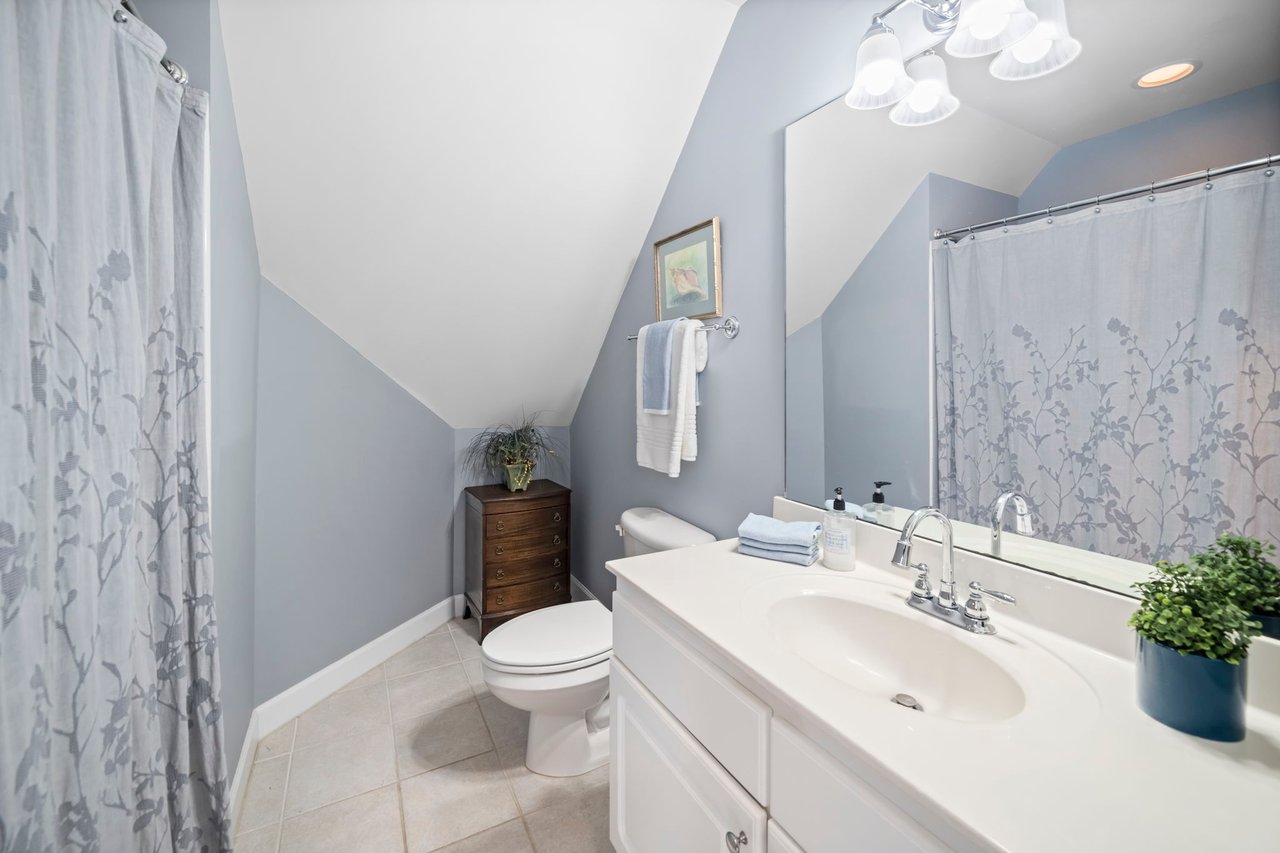 1106 Green Knob Court Fuquay-Varina, NC (Crooked Creek)