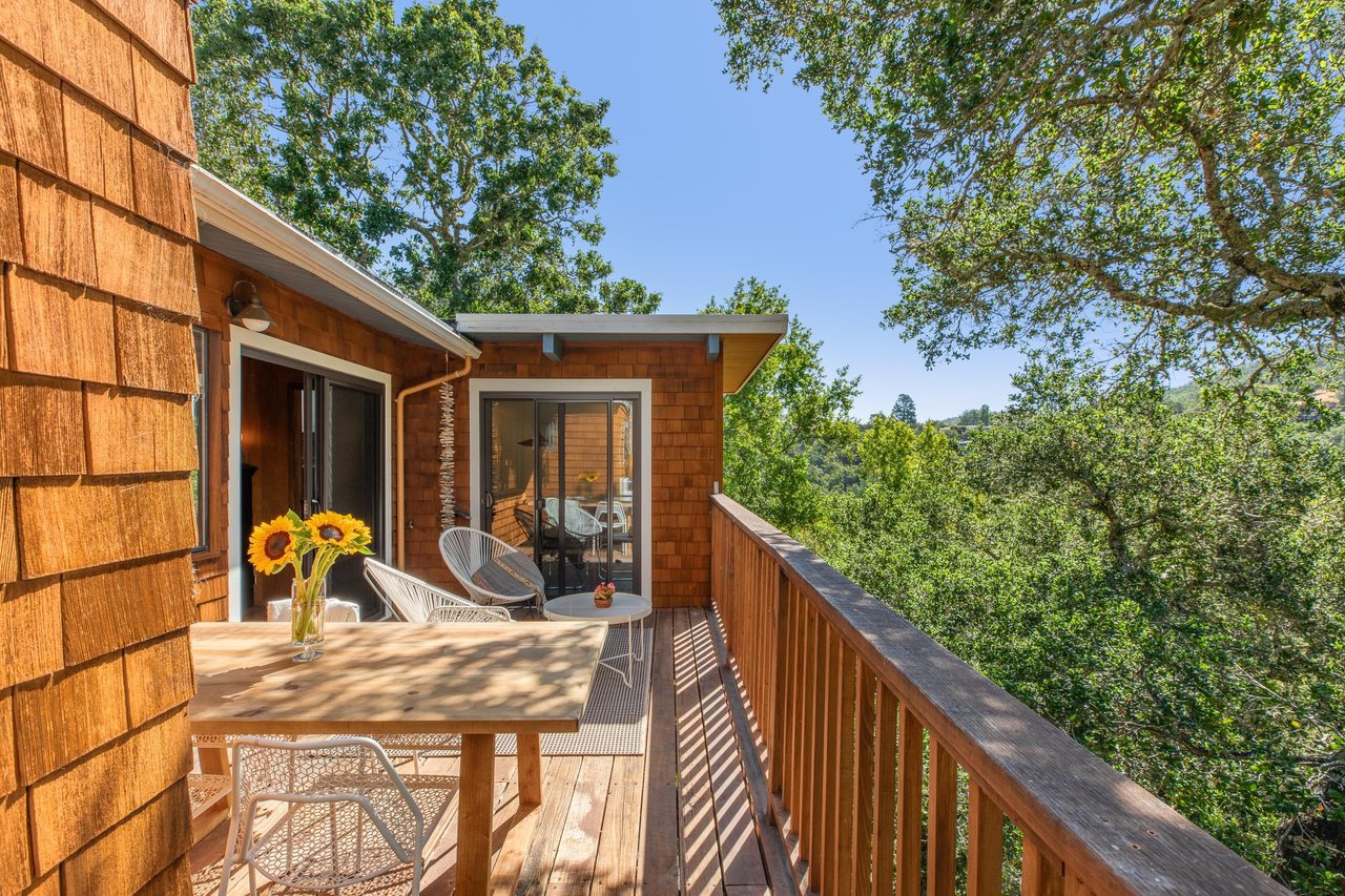 69 Pine Dr