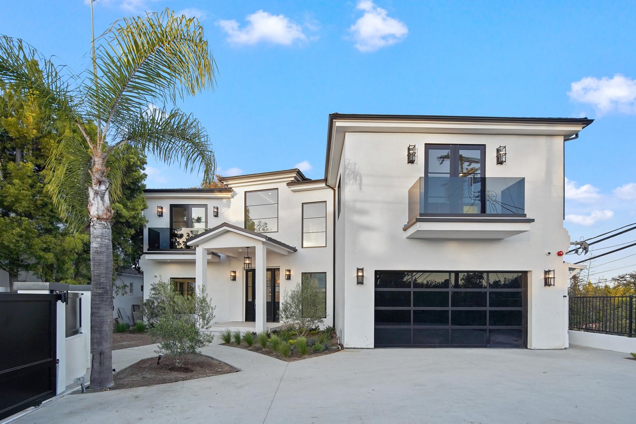 12318 19th Helena Drive