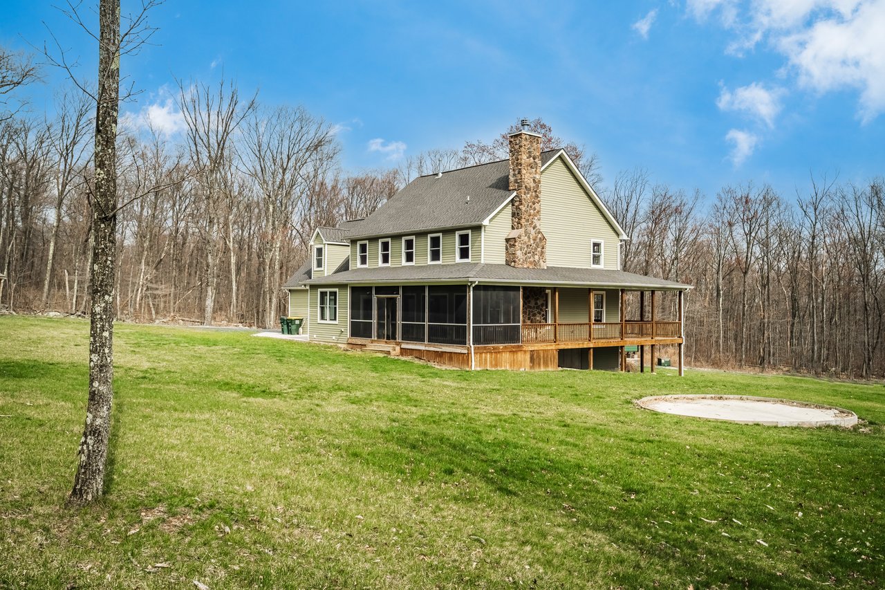 114 Bruce Lane