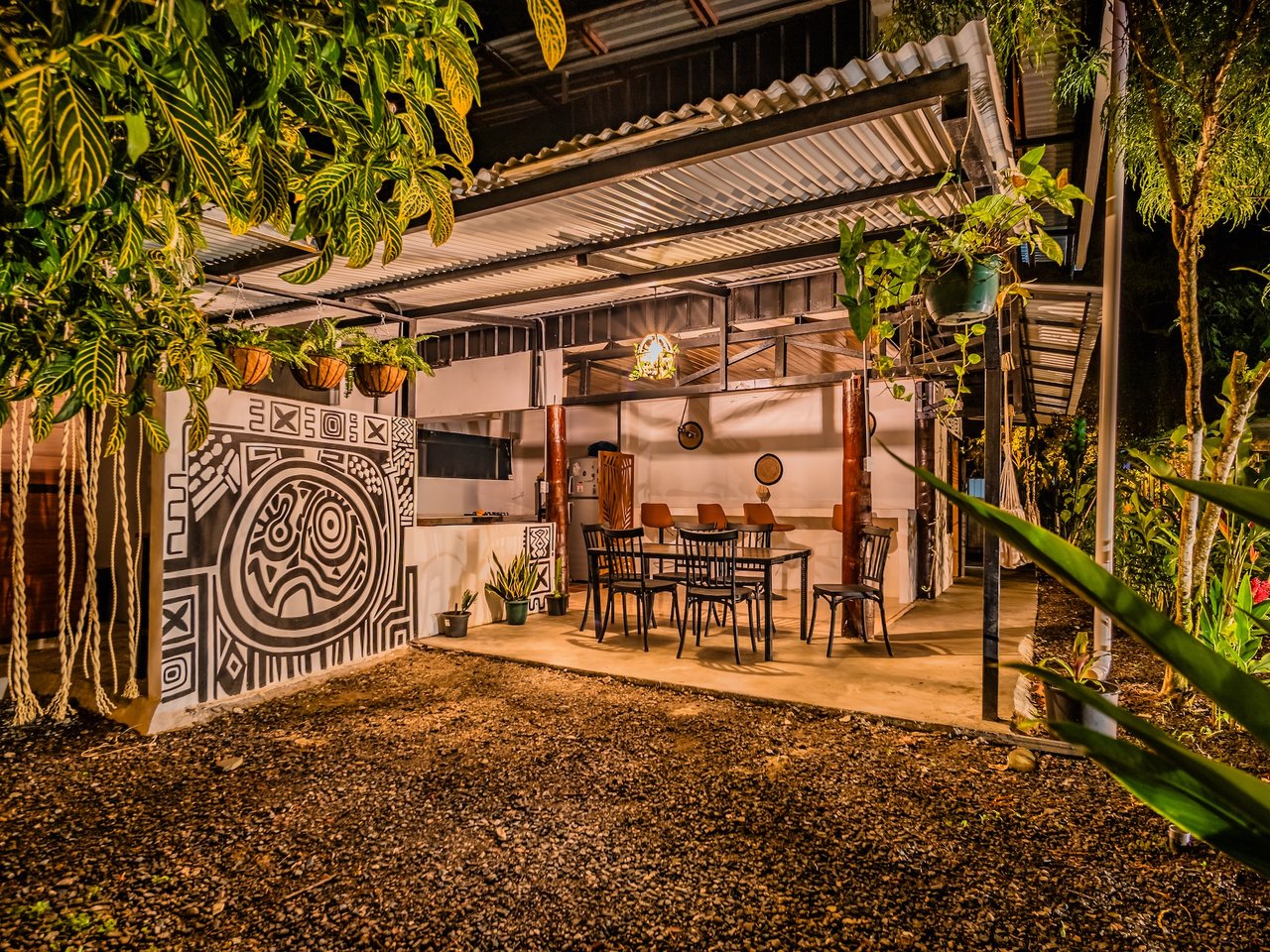 Turnkey Jungle Hostel with 16 Beds, Pool & Strong Revenue Potential Near Marino Ballena National Park