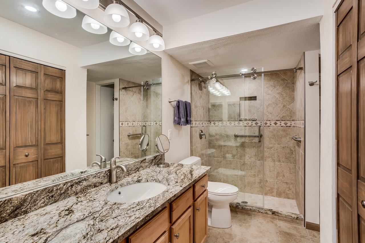 Modern Elegance Meets Mountain Comfort