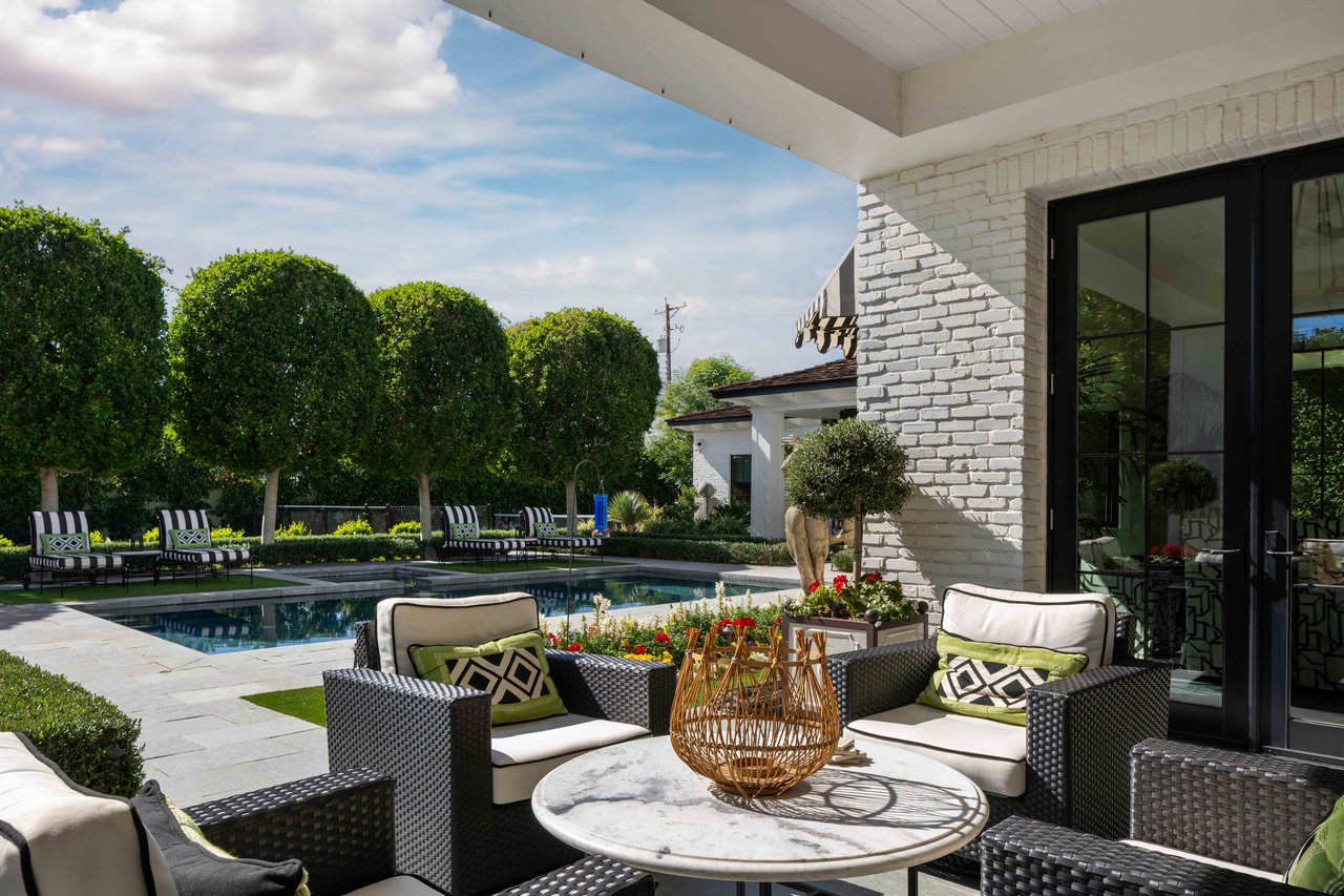5915 E Calle Del Sud