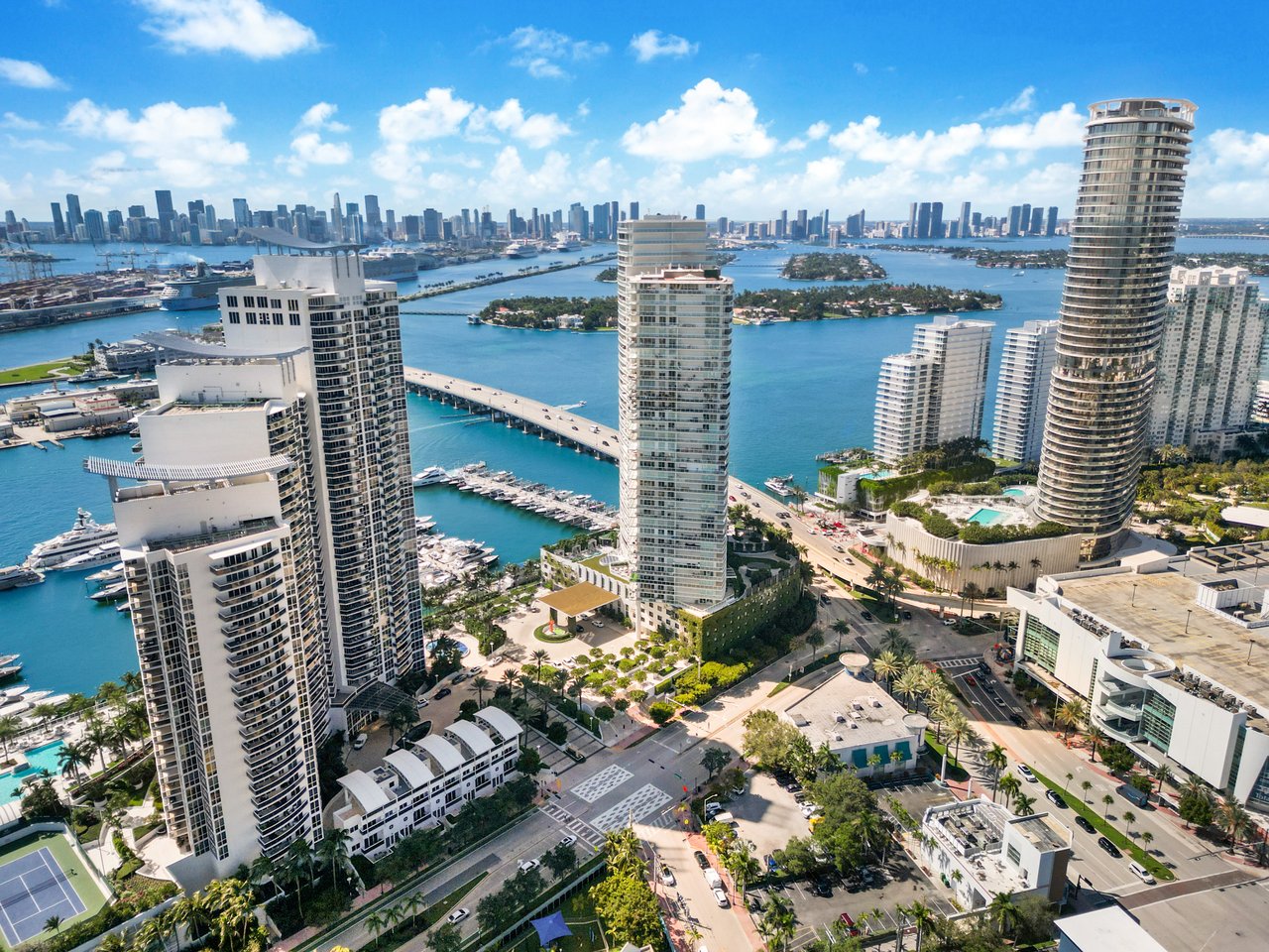 Icon South Beach Unit 906 | South Of Fifth