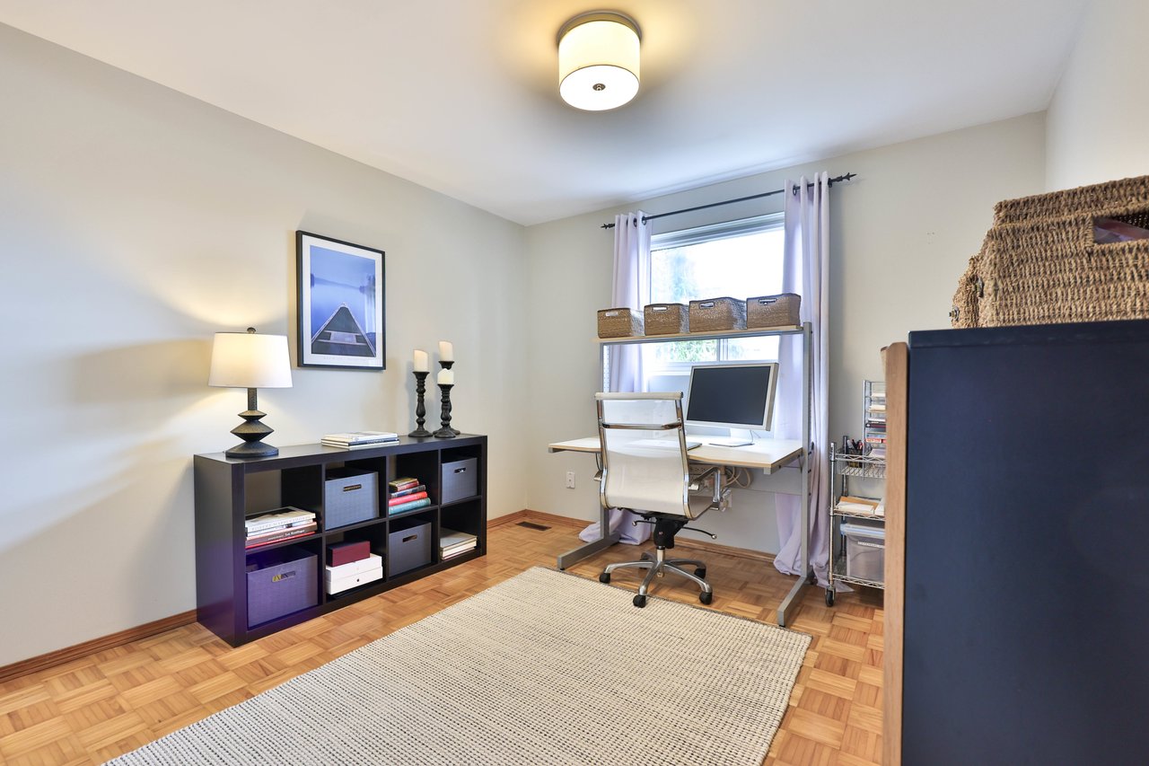 83-1055 Shawnmarr Road, Mississauga