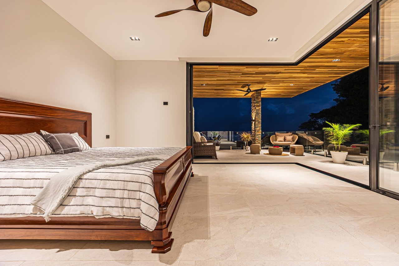 Casa Koules – Architectural 5-Bedroom Oceanview Estate in Prestigious Costa Verde Estates