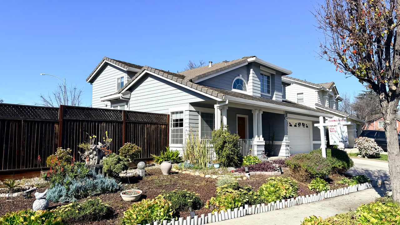 1468 Leaftree Circle