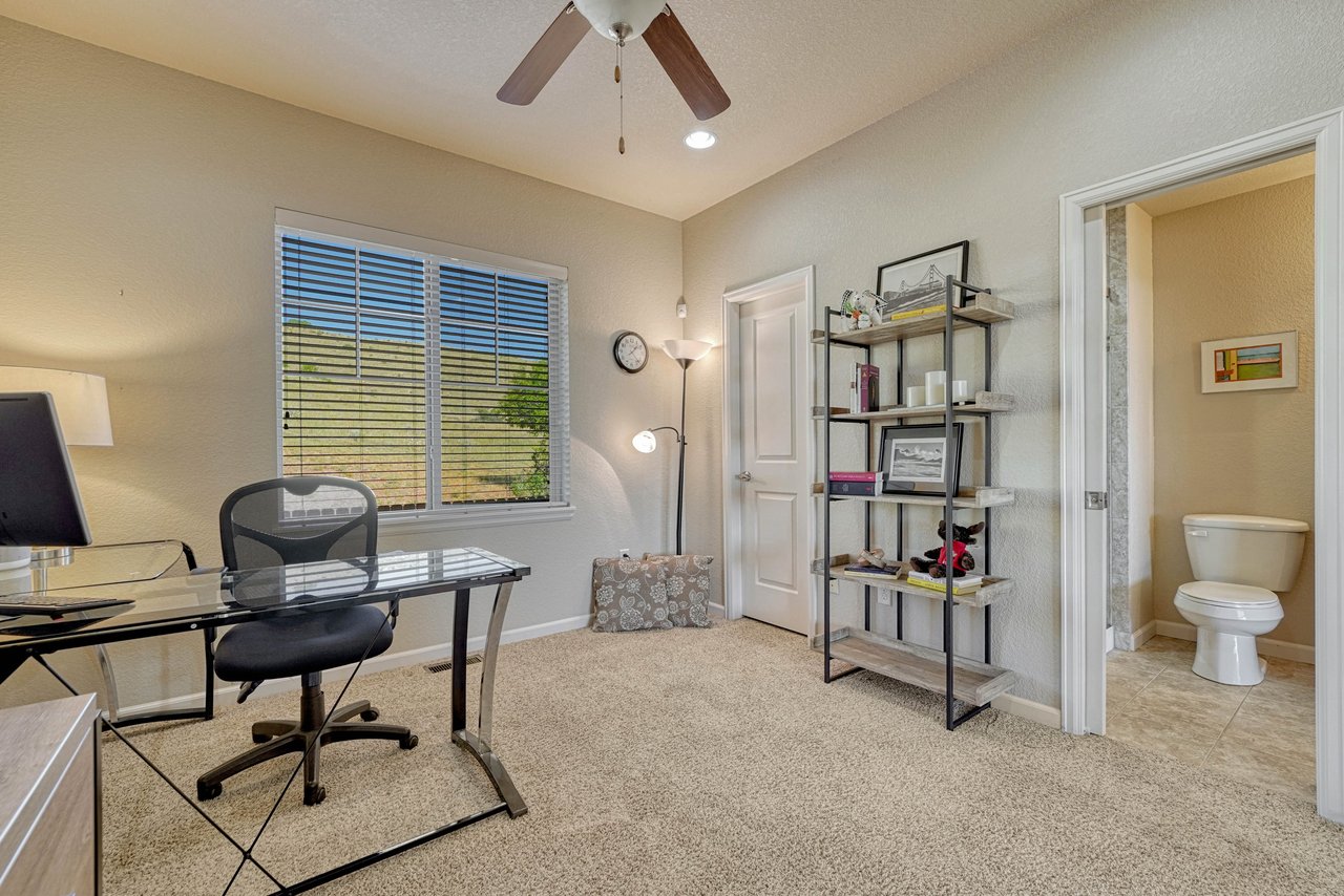 5968 Canyon Reserve Heights