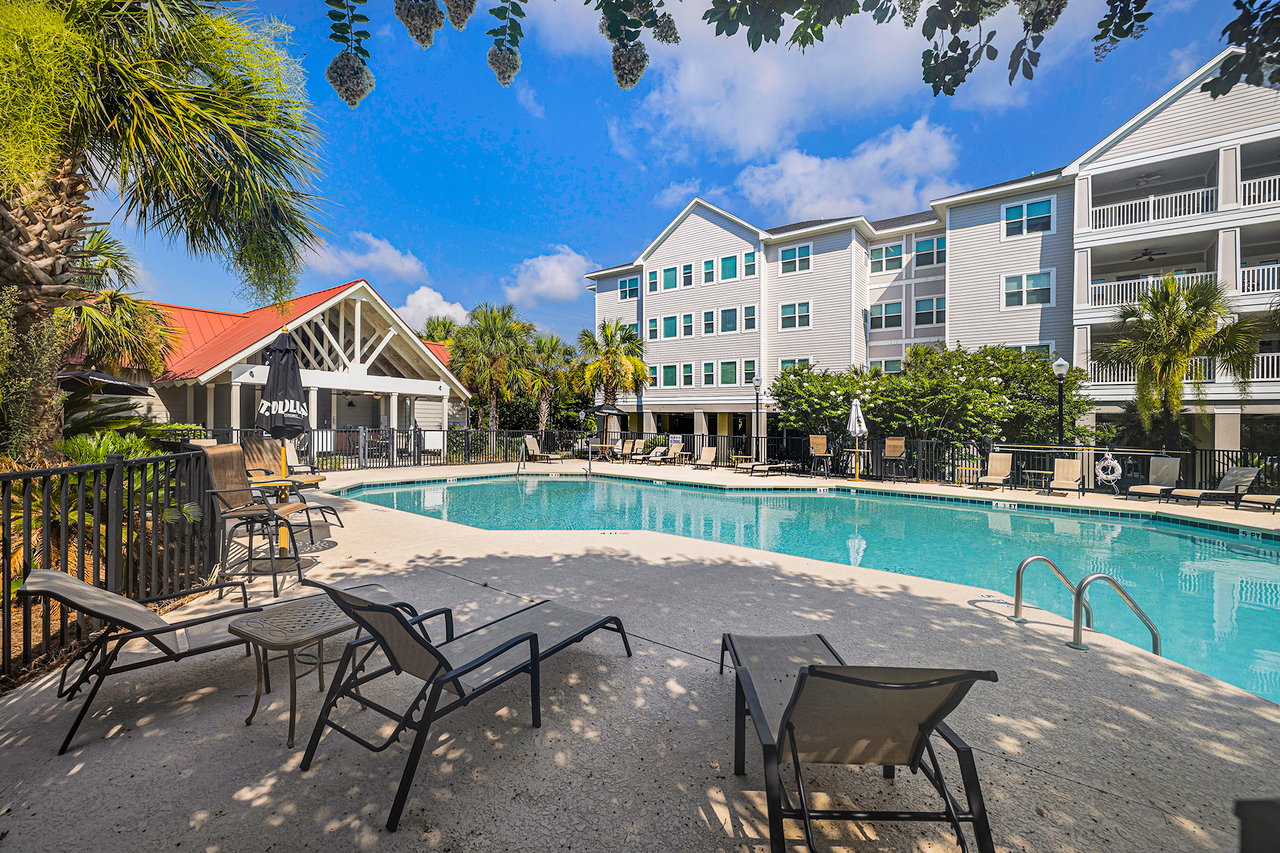 1984 Folly Road B301