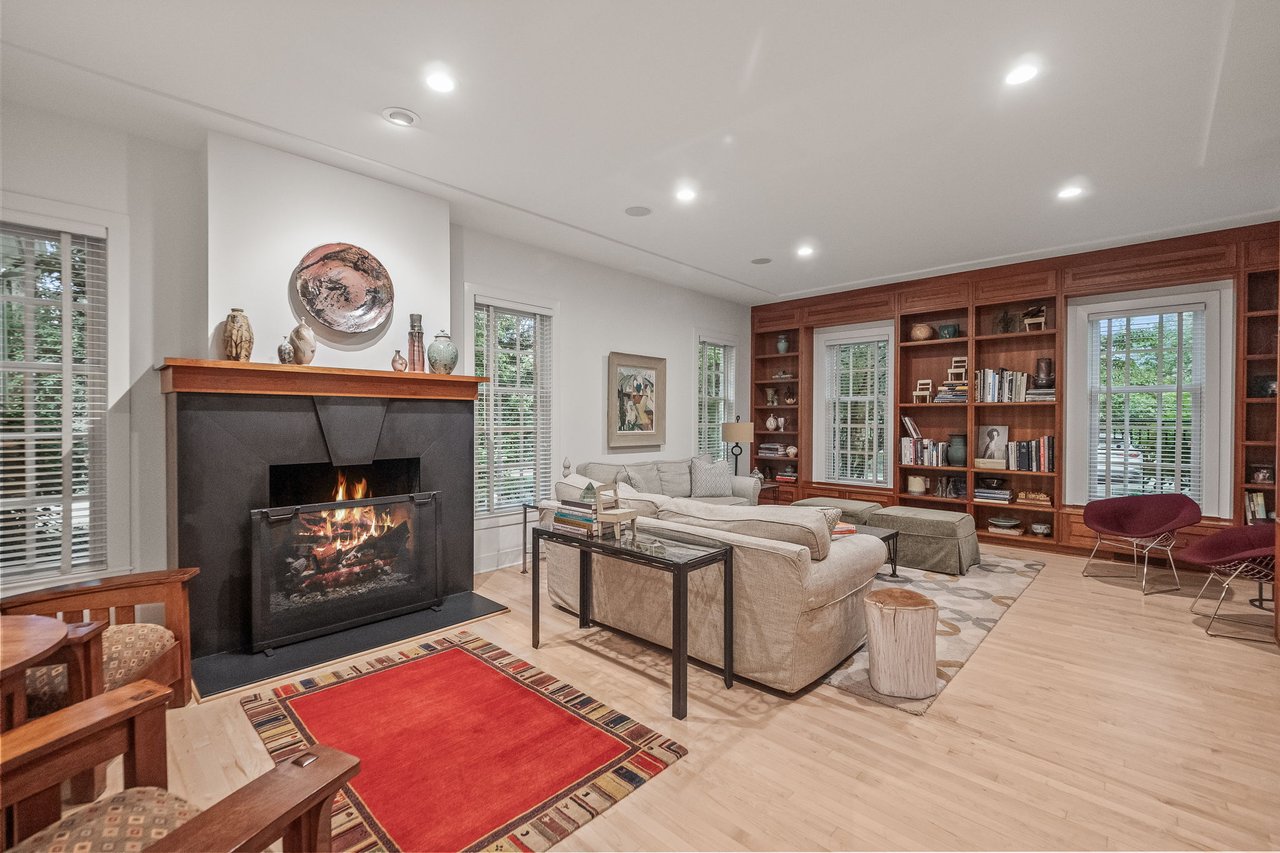 5425 Brookdale Rd, Bloomfield Hills, MI 48304