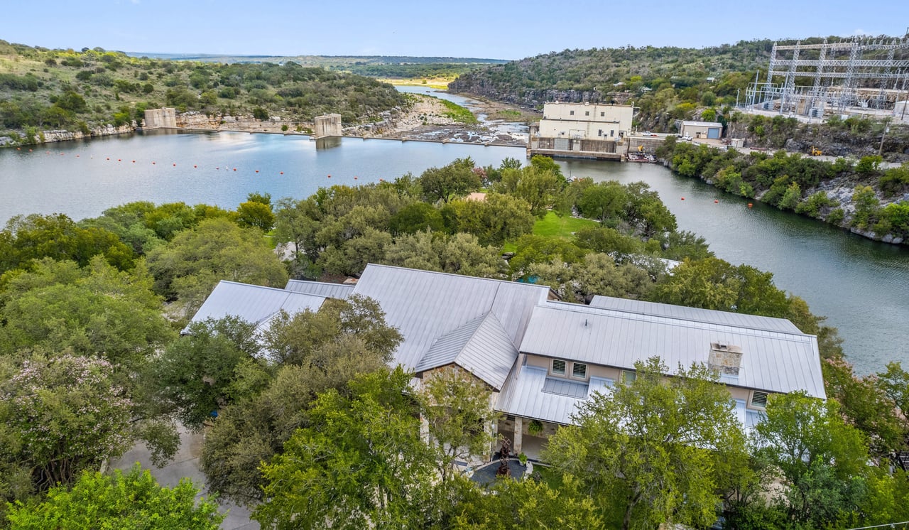 Marble Falls Oasis