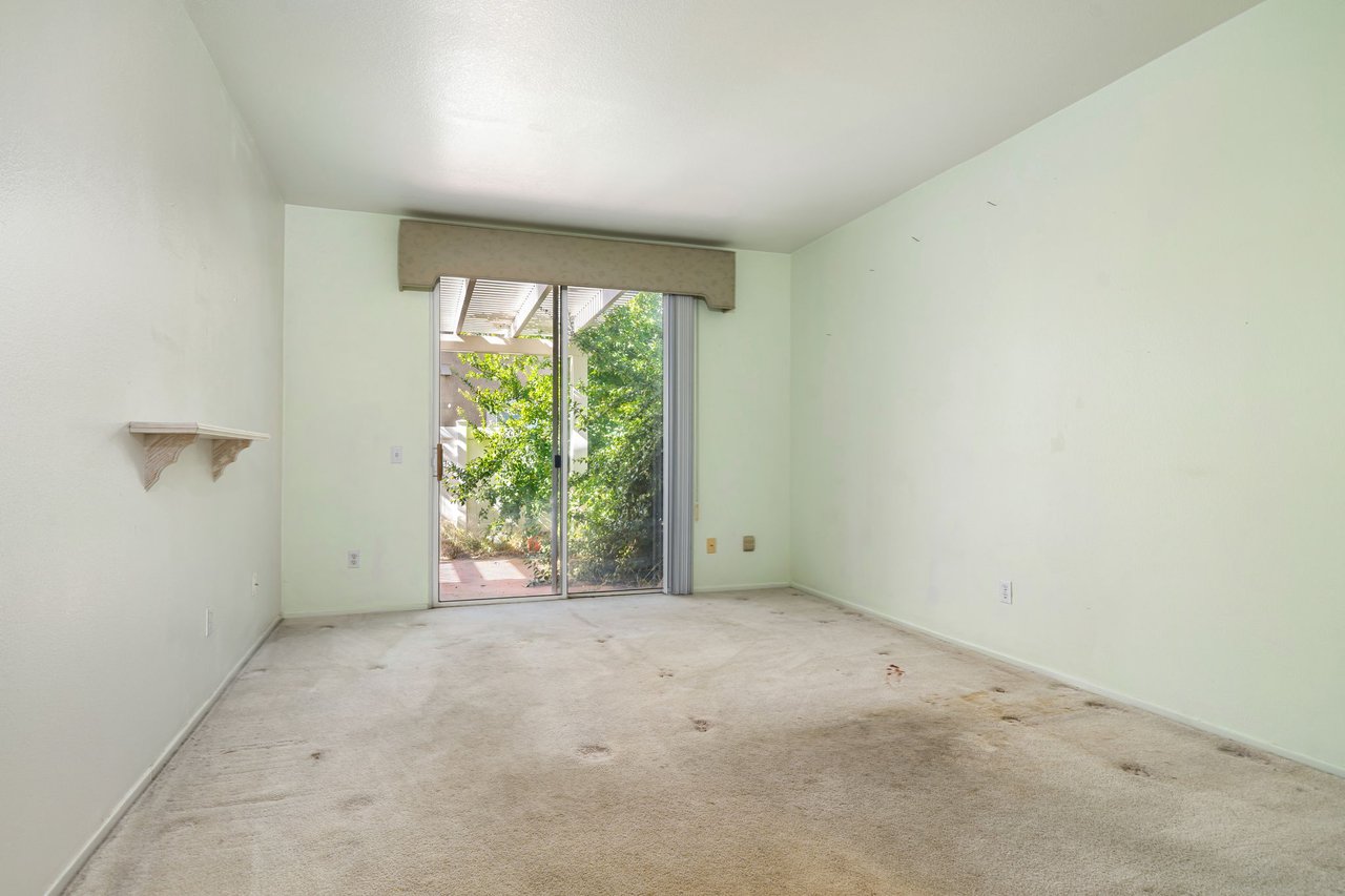 1425 Allin Lane