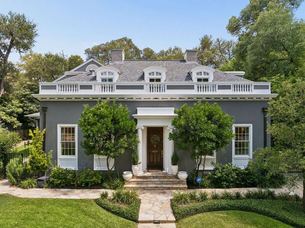 114 Park Hill Dr