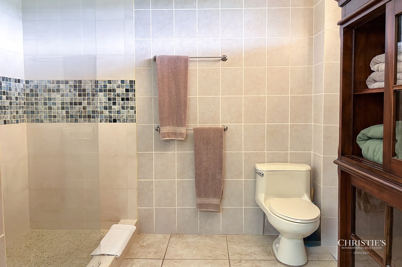 Presidential Suites #15 | Spectacular Ocean-View Condo Steps from Marina Flamingo