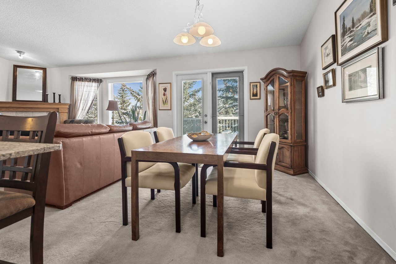 180 Valley Ridge Heights NW