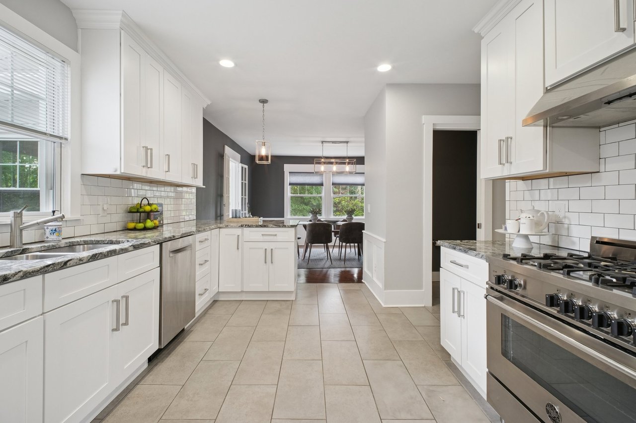 1 Winthrop Place