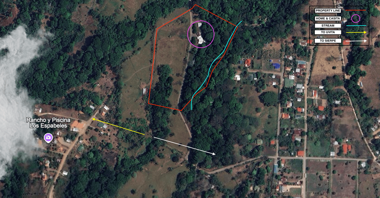 Fixer-Upper Home with an studio Office in Palmar Norte on a 7.58 Acres Property