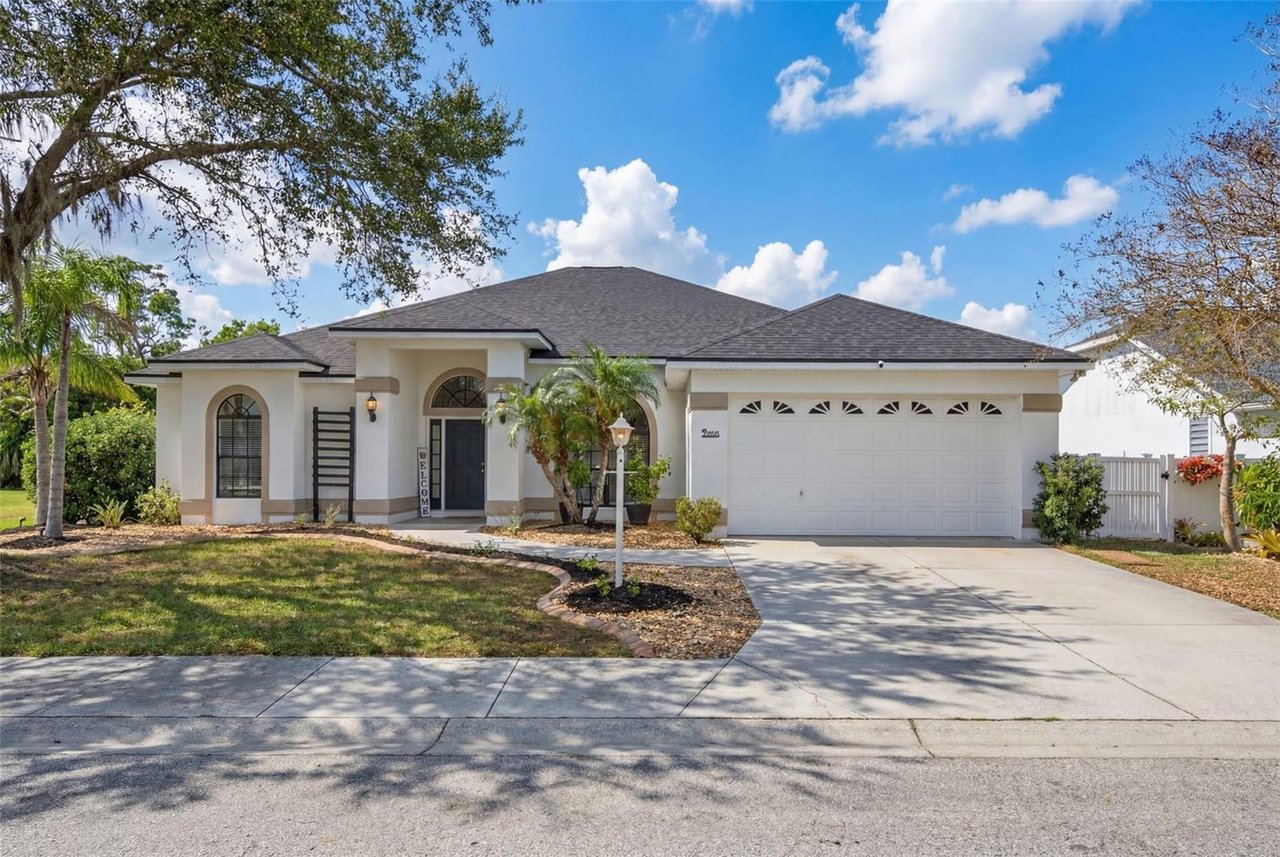 6325 35th Ave Cir E Palmetto, FL 34221