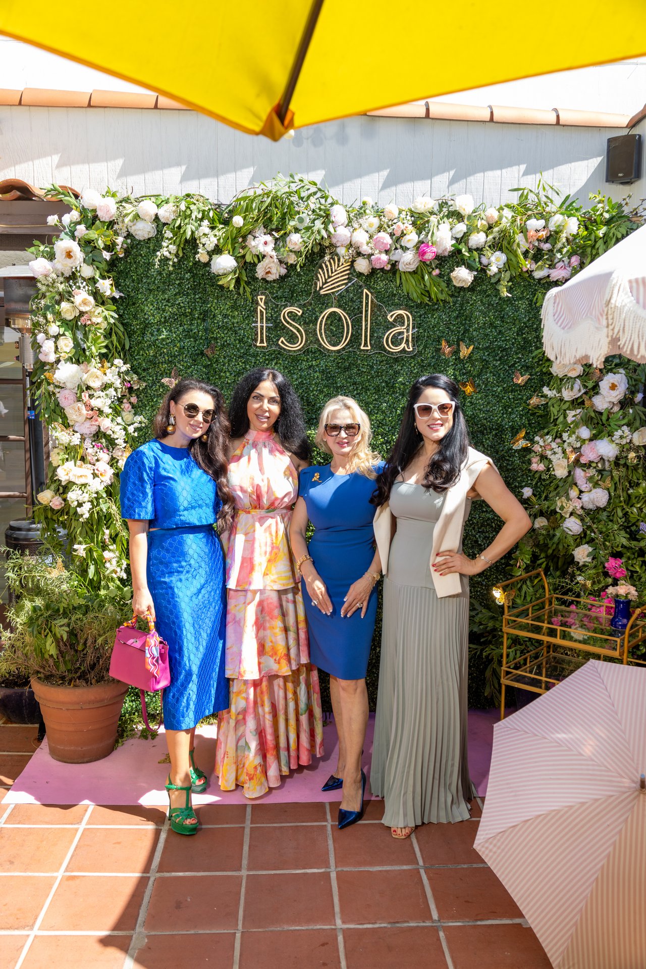 Fleurs, Friends & Fashion in Bloom 