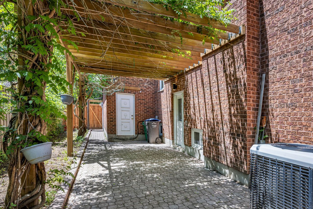 2477 Catherine Jean Lane
