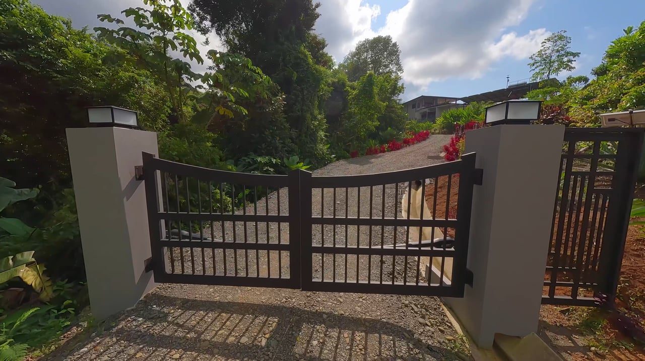 4 ACRES – 3 Bedroom Home “The Crystal Shire” With Wide Ocean View, Creek, Solar Power, Fine Craftsmanship, Self Sufficiency!!