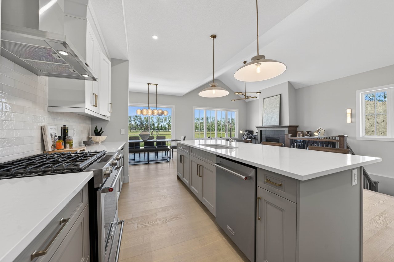 514 Pine Creek Ridge