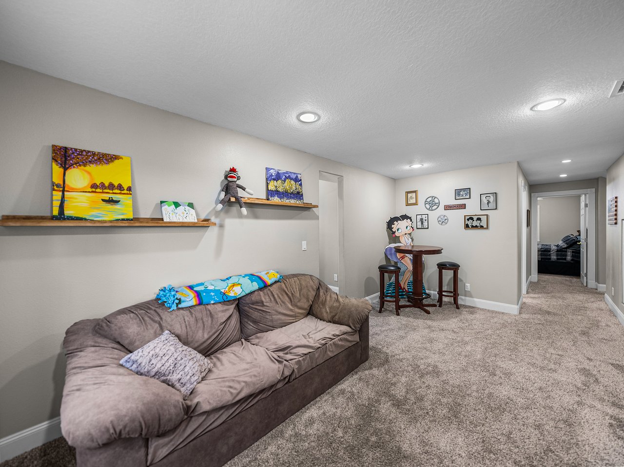 33830 SICKLER DR