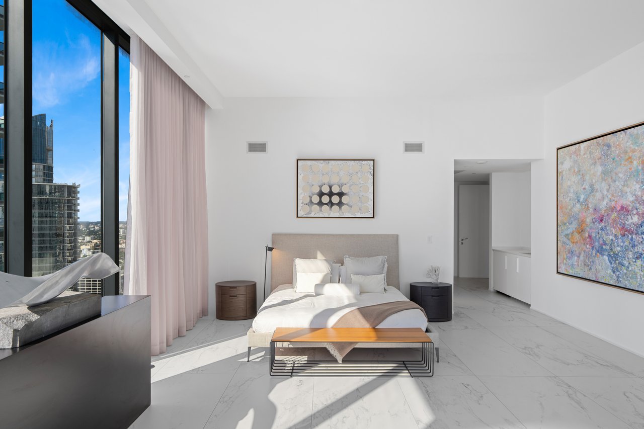 One Thousand Museum Lower Penthouse 4901