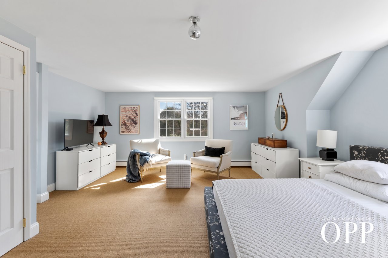 An Expanded Cape with a Private Wing, Set by the Preserve