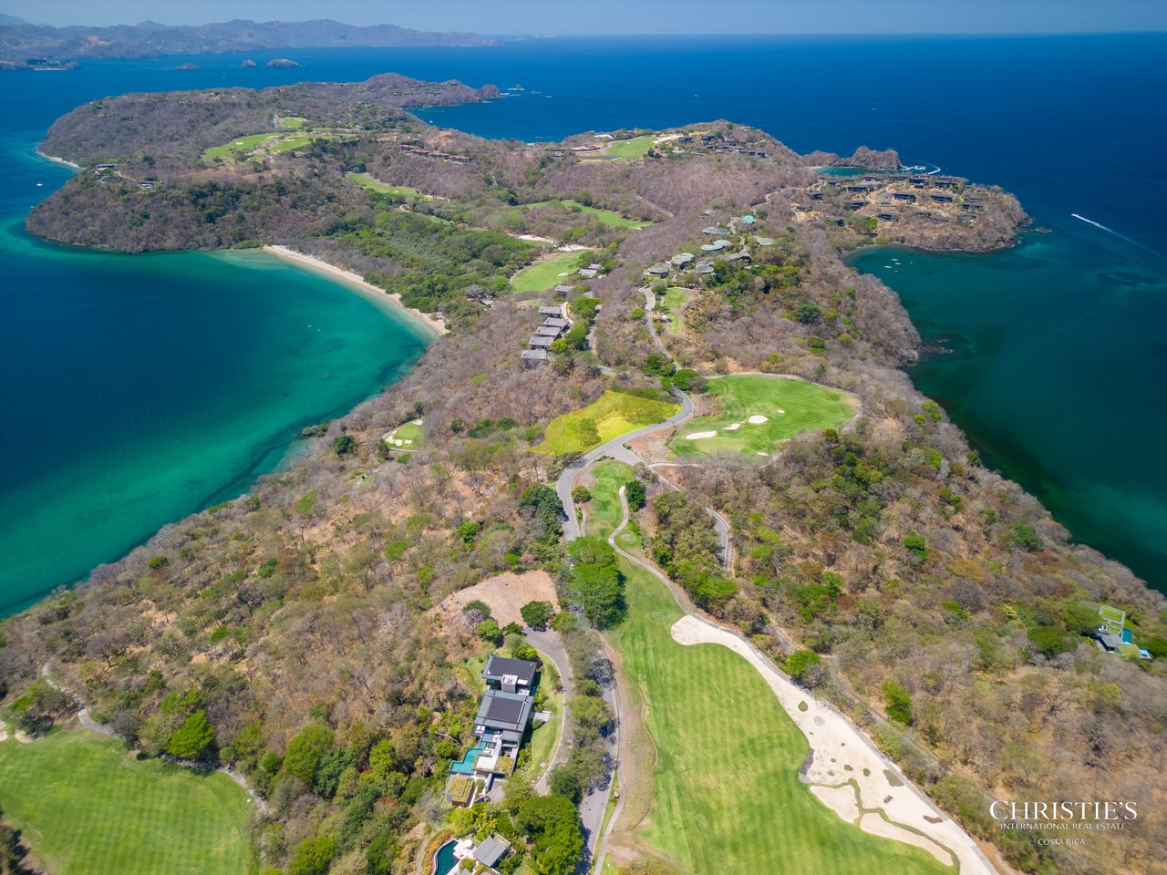Spectacular Golf-Front Ocean View Estate Homesite with Ultra-Luxury Home Design Estate Lot 348 | Peninsula Papagayo