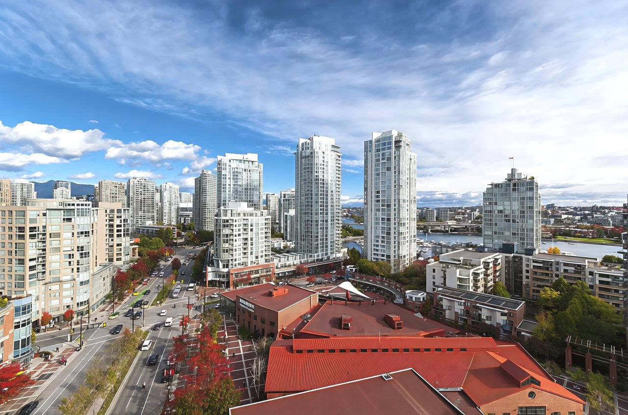 199 Drake St, #17d