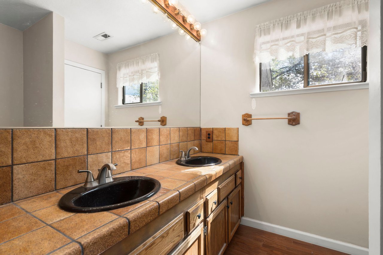 505 Rhodes Rd, Reno, NV 89521