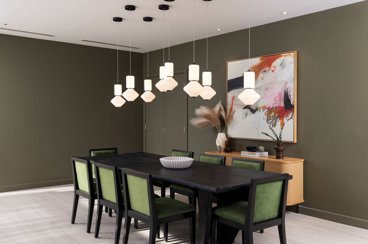 15 Richardson Street #306