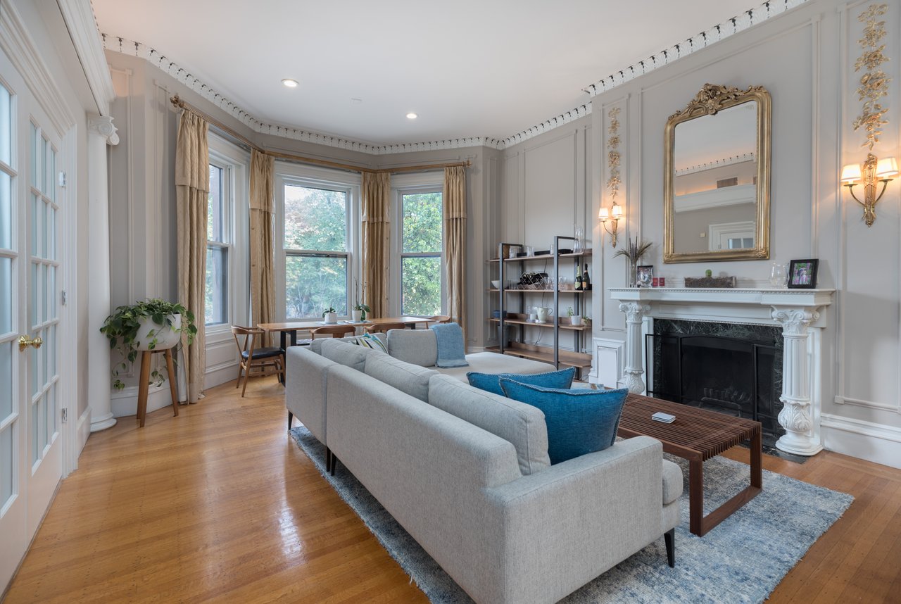 148 Commonwealth Avenue #201