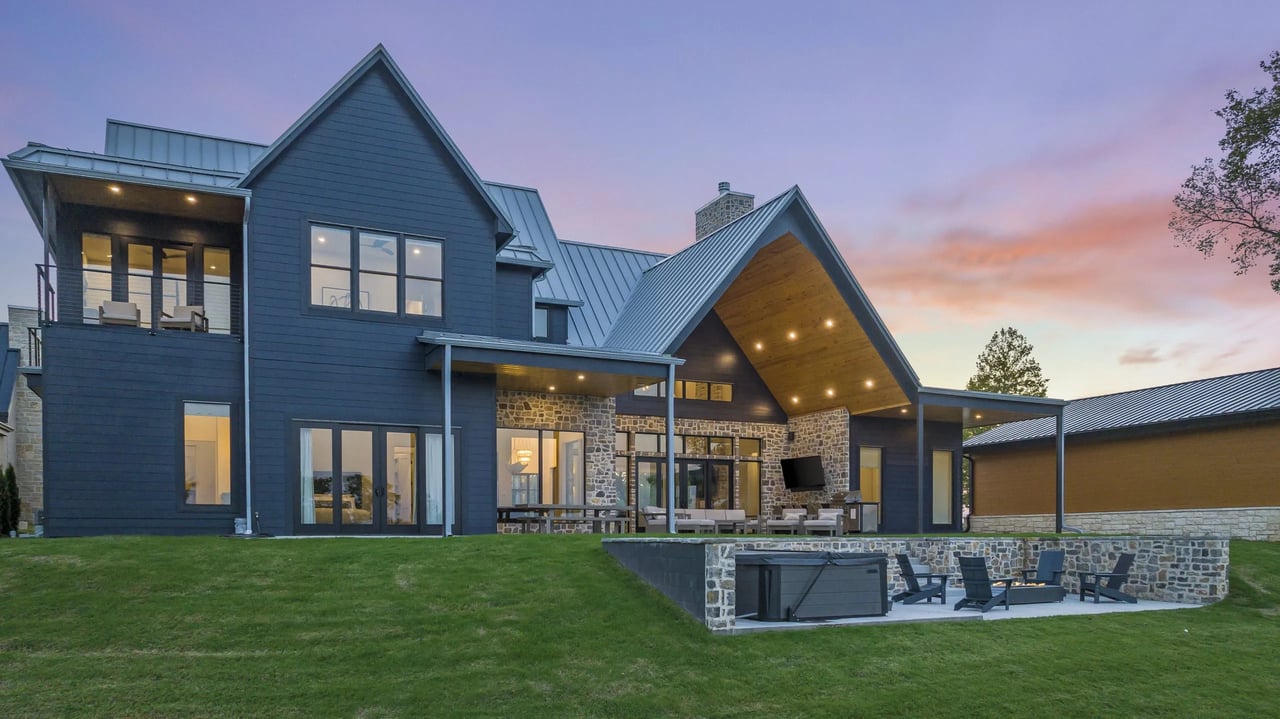 The Place to Stay at Grand Lake: Modern & Moody on Monkey Island - Wyatt Poindexter - The Agency