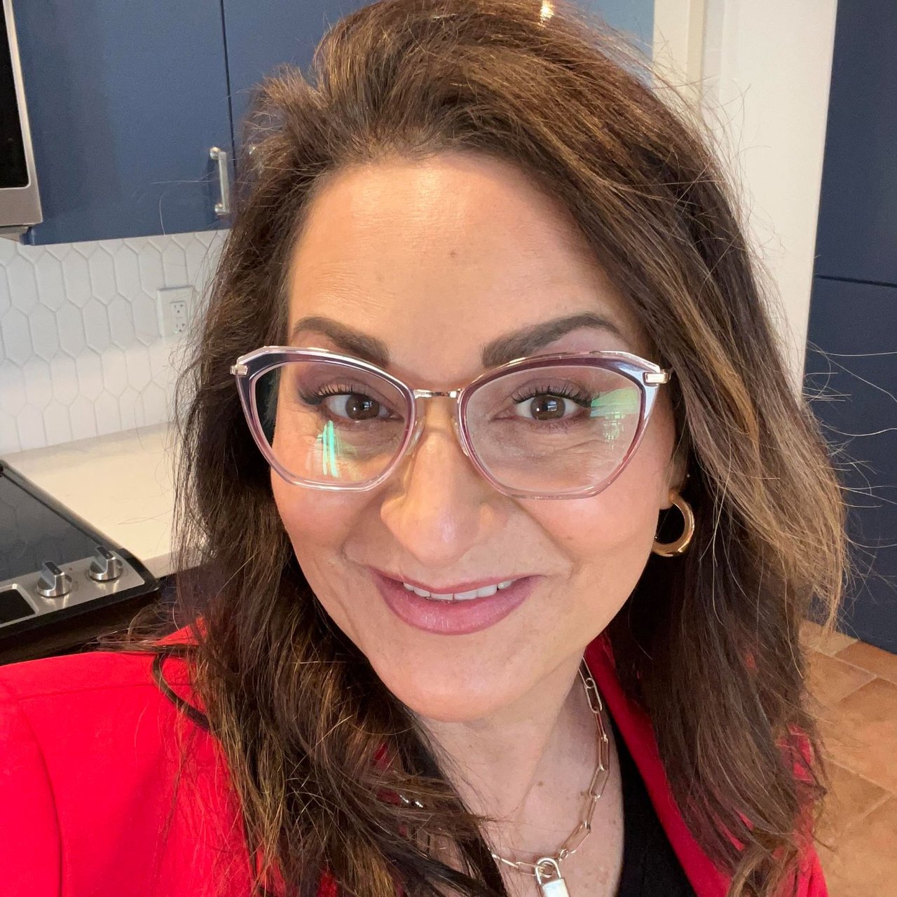 Rachelle Garza San Antonio, TX Real Estate Agent Headshot