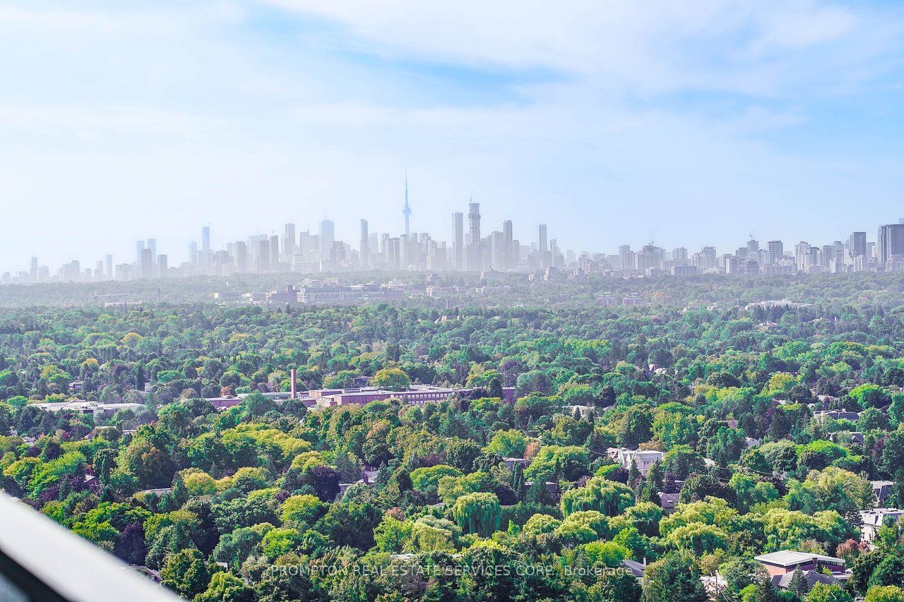 SEASON CONDOS PENTHOUSE