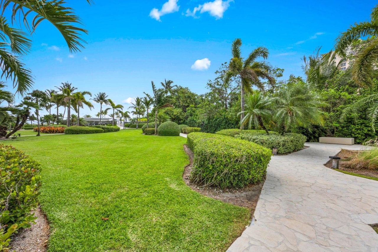Oceanfront Living in Key Biscayne