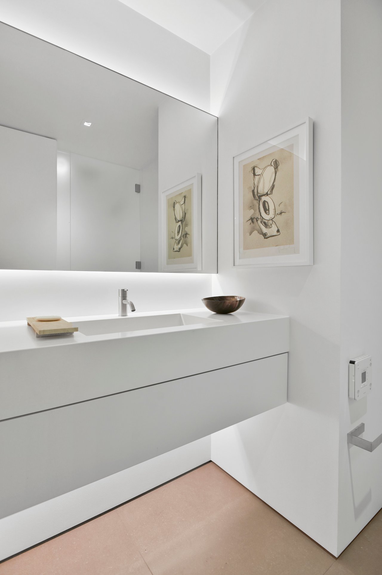 Extraordinary Mid-Century Modernism