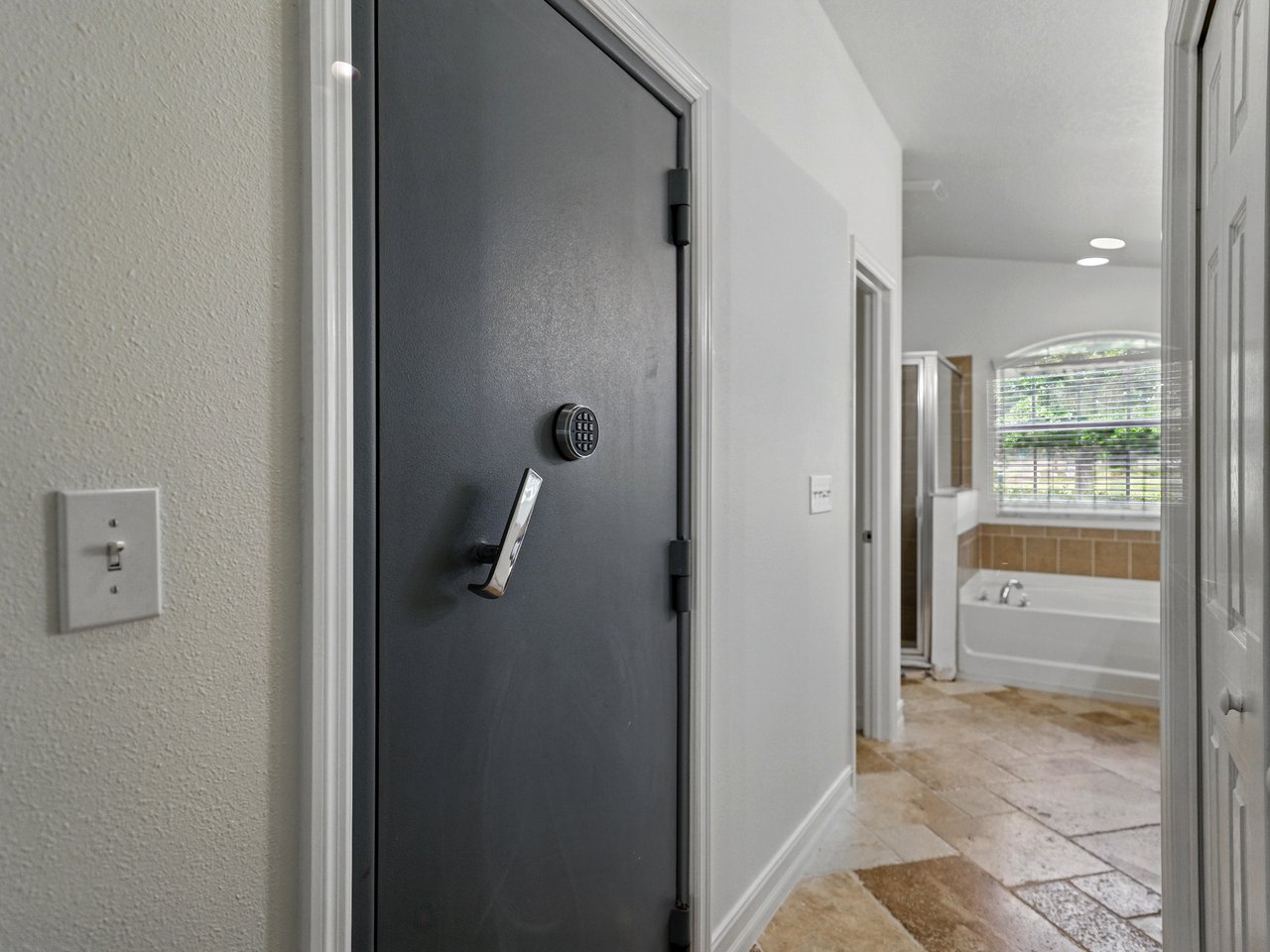 6957 BOULDER RUN LOOP